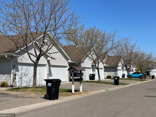 26268 3rd St, Zimmerman, MN 55398-8597