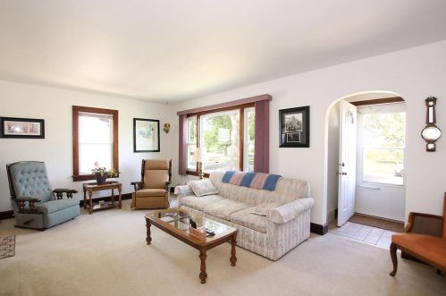 570 Martin Ave, Fond Du Lac, WI 54935-5946