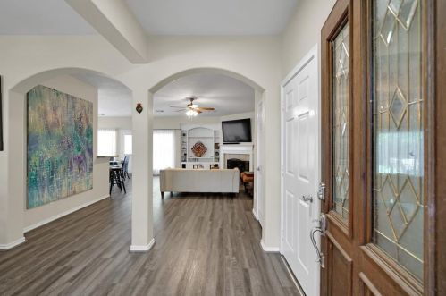 63 Merryweather Cir, Conroe TX  77384-5053 exterior