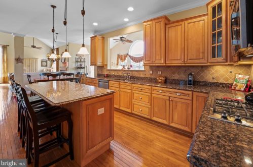 17 Nicole Ct, Auburn NJ 08085-3448 exterior