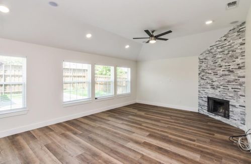 11004 Stream Bend Dr, Frisco TX  75035-8533 exterior