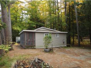 22 Riverhill Ave, Concord, NH 03303-1500