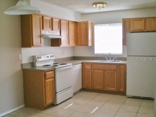 4802 Okeefe St, Orlando, FL 32808-3638
