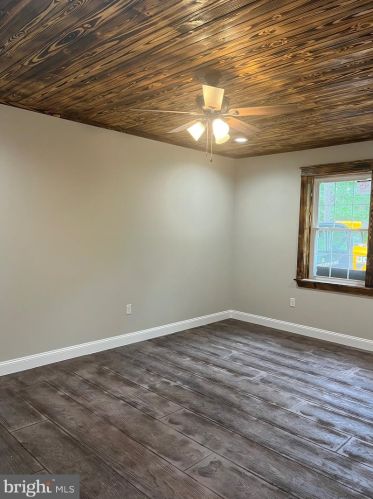 594 Baynesville Rd, Montross VA  22520-2325 exterior