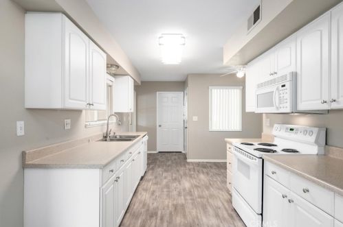 29325 Pebble Beach Dr, Menifee CA  92586-5131 exterior