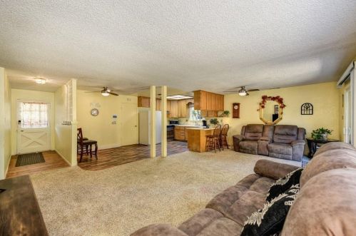 10909 Walnutwood Way, Rancho Cordova CA  95670-5114 exterior