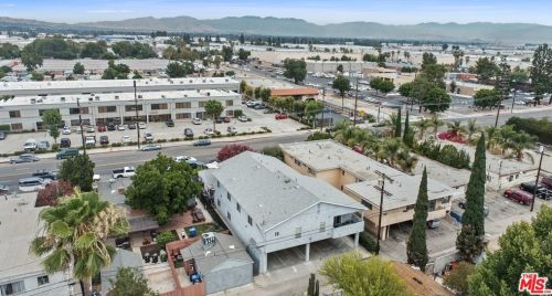 16744 Saticoy St, Van Nuys CA 91406-2129 exterior