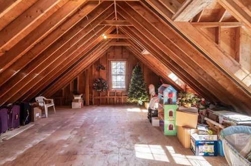 11 Blueberry Hill Reserve, Deep River CT  06419-2330 exterior