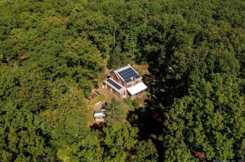 61 Red Bridge Rd, Fabyan, CT 06255-2026