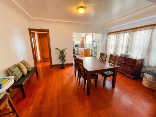 2830 55, Milwaukee WI 53219-3356 exterior