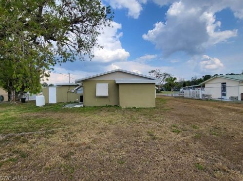 320 Dellwood Ave, Lehigh Acres, FL 33936-4826