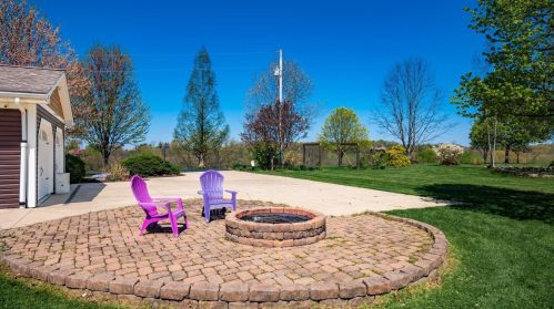 2306 Wesley Chapel Rd, Zanesville OH  43701-9334 exterior