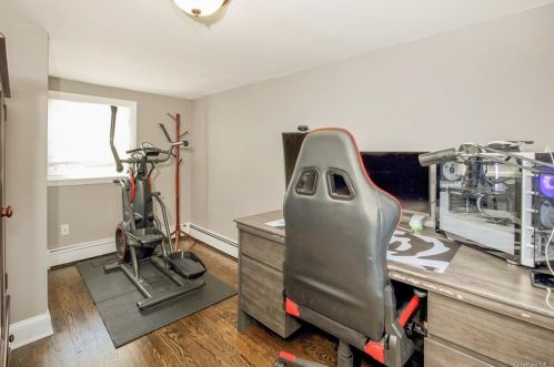 179 Astor Ave, Hawthorne NY  10532-1852 exterior