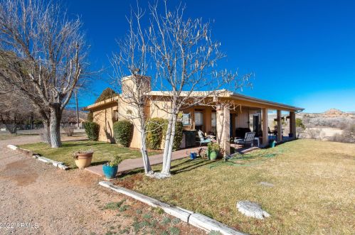 10090 Willow Dr, Cornville AZ  86325-5407 exterior