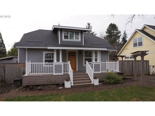 3400 Pinehurst Ave, Portland, OR 97267-1534