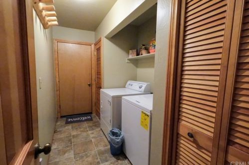 549 Fairway Blvd, Big Bear City CA  92314-8875 exterior