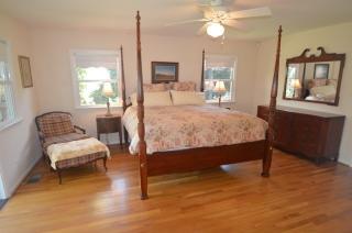 1444 Law St, San Diego CA  92109-2120 exterior