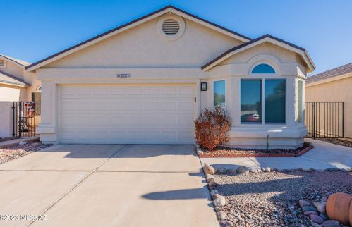 8084 Wheatfield Dr, Tucson, AZ 85741-1253