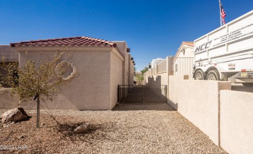303 Pacific Dr, Lake Havasu City AZ  86406-4463 exterior