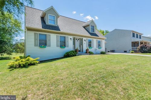 27 White Oak Blvd, Navy Sup Dpt, PA 17050-7930