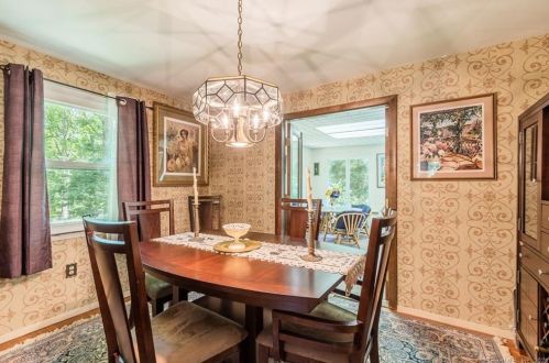 10 Lee Dr, Lyme CT  06371-2111 exterior