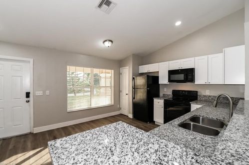 2818 45 St, Lehigh Acres FL 33976-4748 exterior