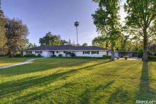 707 Estates Dr, Sacramento, CA 95864-7212
