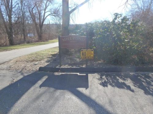 15 George St, Norwich, CT 06351-2132