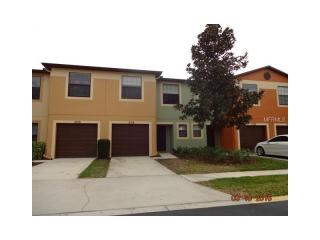 2518 Edgewater Falls Dr, Brandon, FL 33511-2295