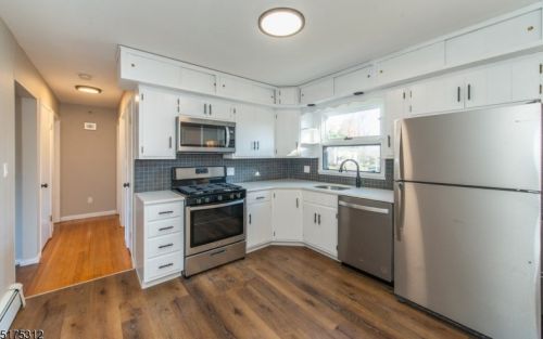 452 Rdg Rd, West Milford Lakes NJ  exterior