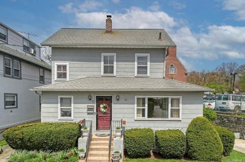 17 Cottage St, Rye Brook, NY 10573-5103