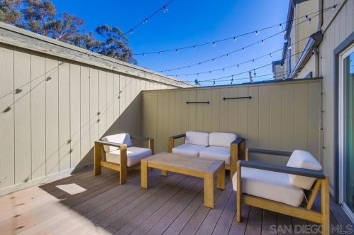 10503 Caminito Sopadilla, San Diego CA  92131-1721 exterior