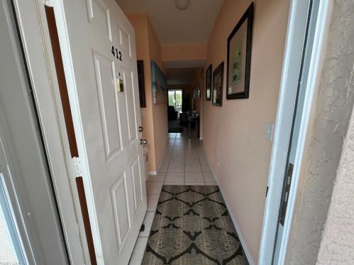 3250 Cypress Glen Way, Naples, FL 34109-3825