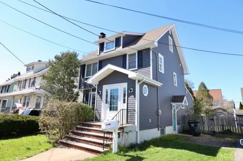 184 Rowland Pl, Woodbridge, NJ 07095-2206