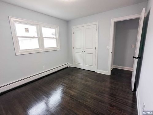 2 Elmwood Ter, Elmwood Park NJ  07407-1730 exterior