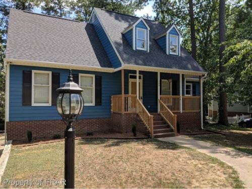 304 Acorn Dr, Sanford NC  27330-6933 exterior