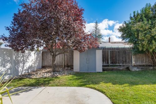 1902 Tulipwood Dr, Lake Nacimiento CA  93446-4467 exterior