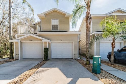 1619 Hammocks Ave, Lutz, FL 33549-4205