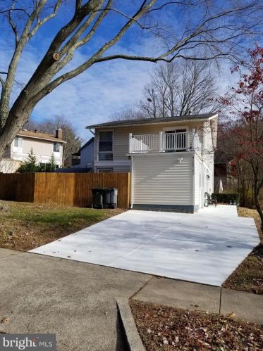 12823 Colby Dr, Woodbridge VA  22192-3413 exterior