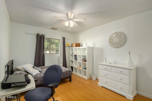 4426 El Caminito Dr, Glendale AZ 85302-6025 exterior