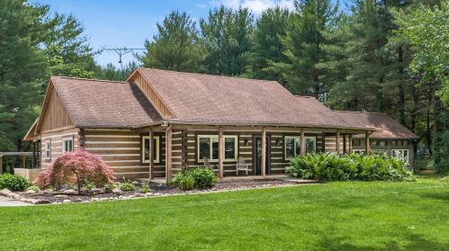 5676 Mink St, Johnstown, OH 43031-9501