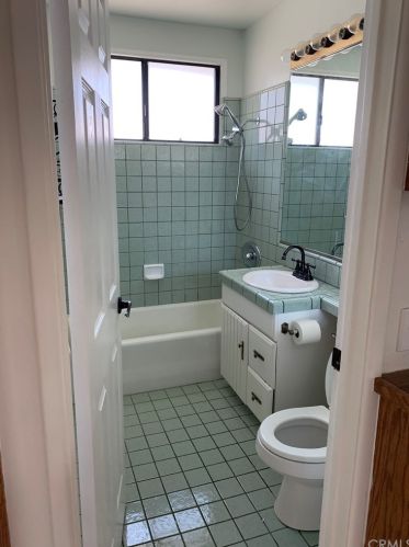 1209 Eastbury Ave, Covina CA  91722-1423 exterior