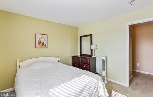 10099 Lindale Ave, Upton PA  17225-8373 exterior