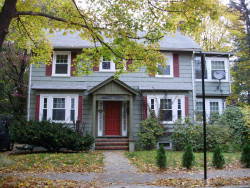 20 Trowbridge St, Newton, MA 02459-2130
