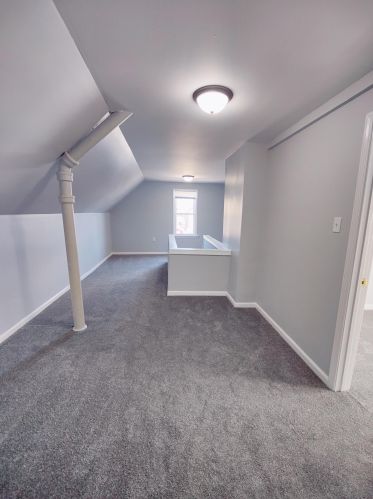 2338 33, Milwaukee WI 53215-2804 exterior