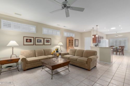16222 Cactus Valley Ln, Sun City, AZ 85374-6346