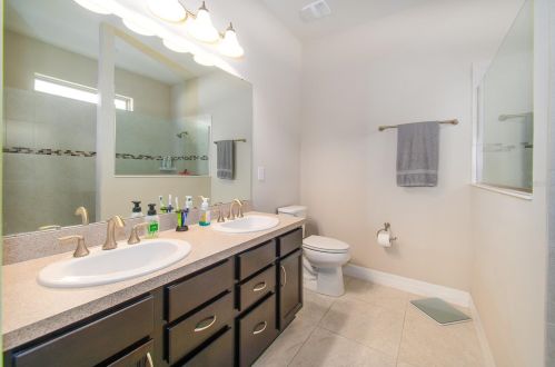 8735 Hinsdale Heights Dr, Polk City FL  33868-6010 exterior