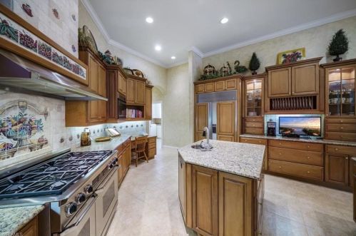 3659 Bay Crk Dr, Bonita Springs FL 34135 exterior