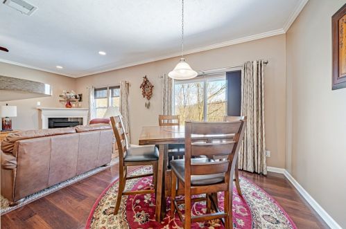 612 Whispering Pines Dr, Gibsonia PA  15044-7854 exterior