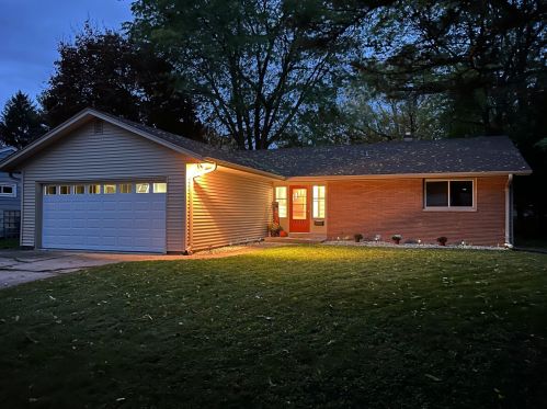 1215 American Ave, Waukesha WI  53188-4930 exterior